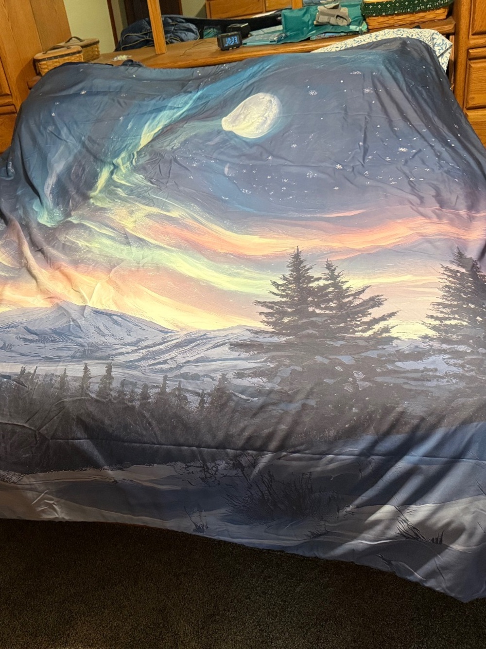 King Size NIB Duvet Cover Aurora Borealis Forest Mountain Print